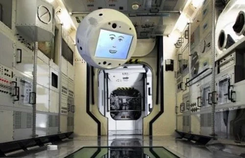 Robot Cimon-2 viaja a la estación espacial internacional con SpaceX