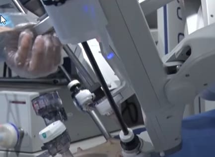 Intervención de cirugía a más de 100 km de distancia en un hospital de la capital de China
